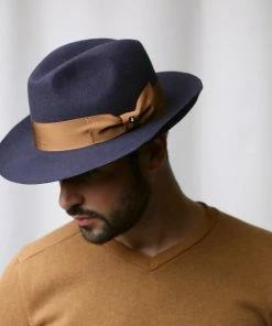 Couture Aurèle -Ivy Cap Sales Store 8 202111091749202