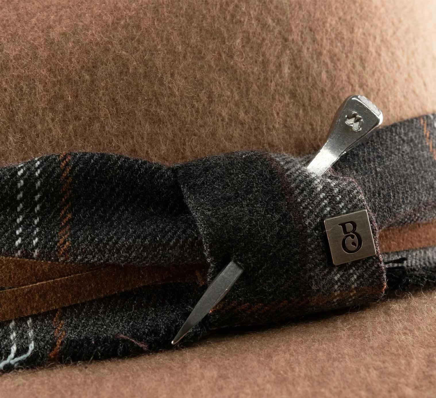 Couture Aaron 10 Couture Aaron - Image 8