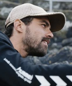 Béton Ciré Curve Visitor Winter -Ivy Cap Sales Store cap winter 202010251036551