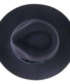 Couture L'invincible -Ivy Cap Sales Store chapeau femme original invincible marine 202012161517022