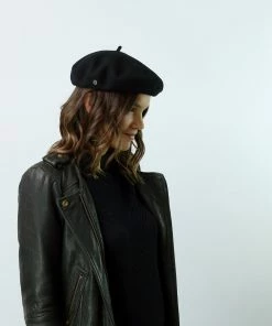 Maison Berblanc Le Parisien -Ivy Cap Sales Store leparisien1 5 202211140217012