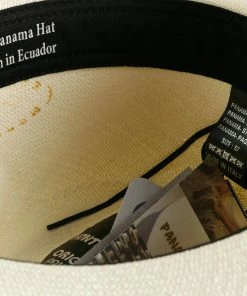 Classic Italy Montecristi Prestigio -Ivy Cap Sales Store px7378montecrestiprestigio blanc 5 202104011118012