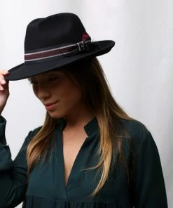 Couture Vivien -Ivy Cap Sales Store px7708 20211011152020