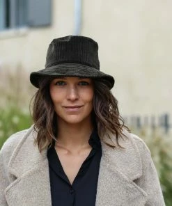 Classic Italy Classic Velvet Bucket -Ivy Cap Sales Store px7928 vert 1 20221014043647