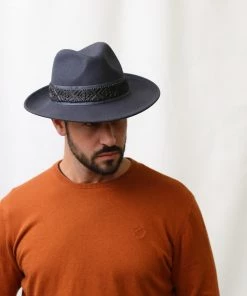 Couture Baptiste -Ivy Cap Sales Store px8375 pc15648 baptiste 2 202210051624161