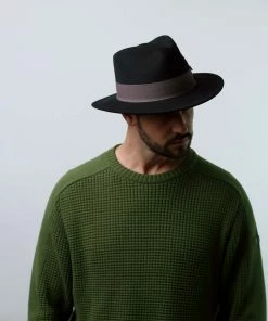 Couture Antoine -Ivy Cap Sales Store sans titre 1 0033 calque 68 202211111327492