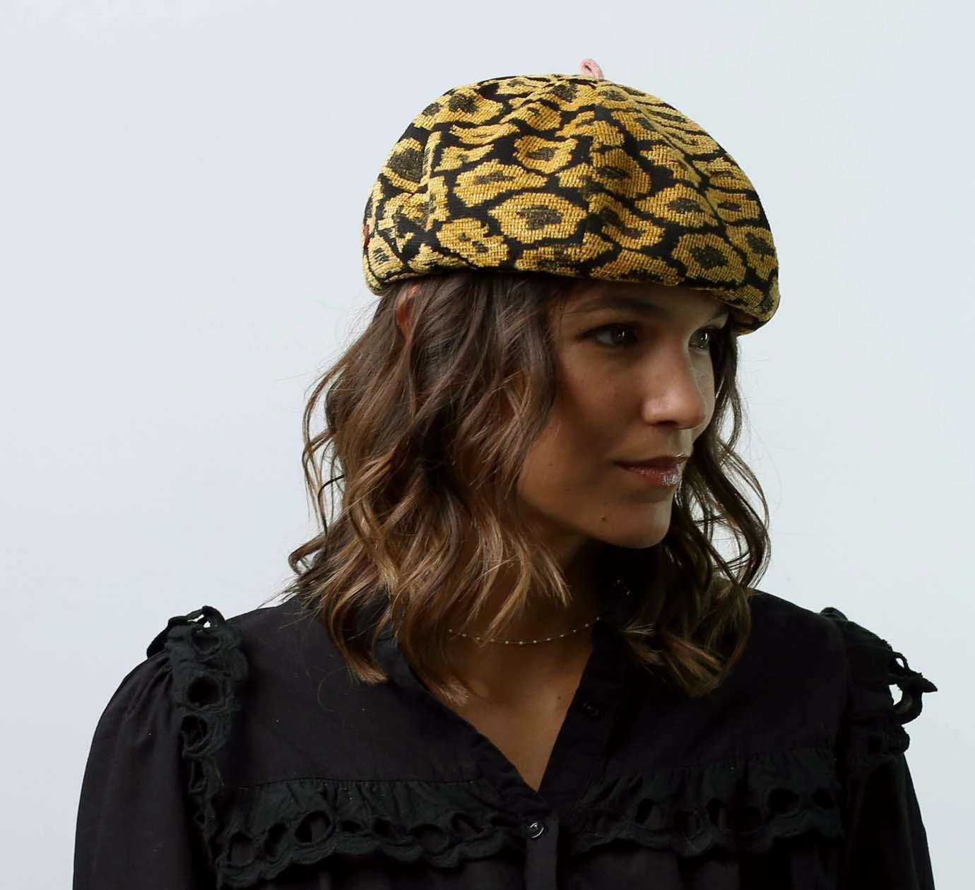 Alfonso DEste Ivonne Giaguaro 6 Alfonso DEste Ivonne Giaguaro - Image 4