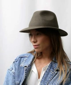 Classic Italy Nude Traveller Center Dent -Ivy Cap Sales Store traveller 202110071023302